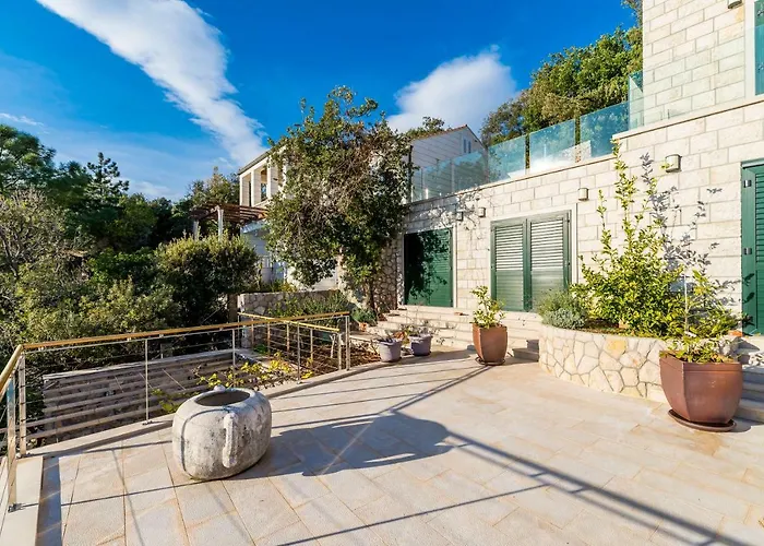 Barbara Apartman Molunat